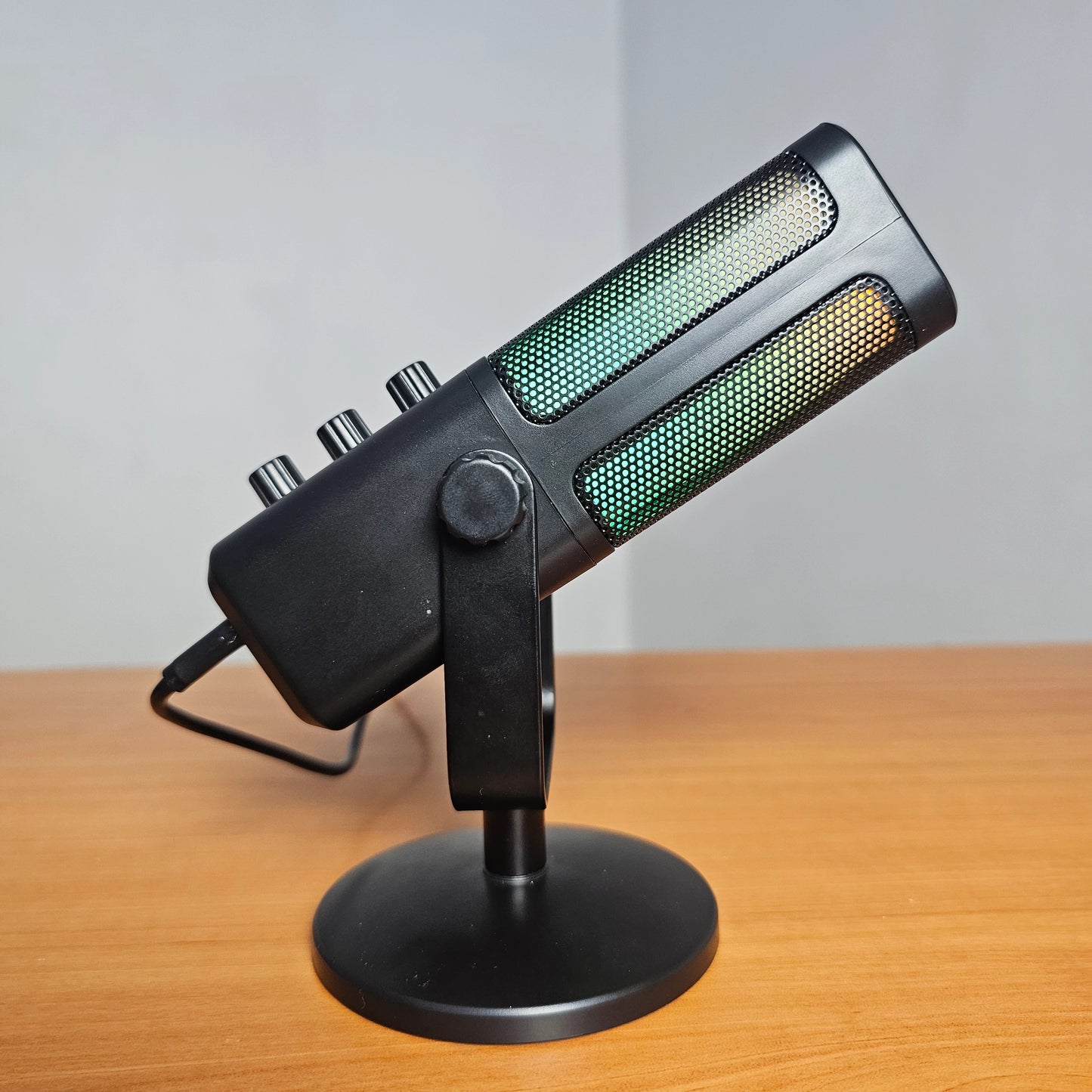 Microphone m7 🎙جهاز واحد لصوت إحترافية و واضح