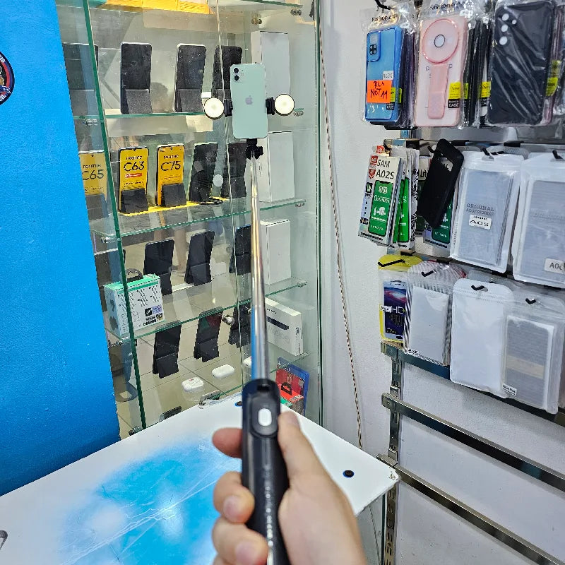 كل ما تحتاجه لصناعة المحتوى تريبود + سلفي + إضاءة + ريموت بلوتوث