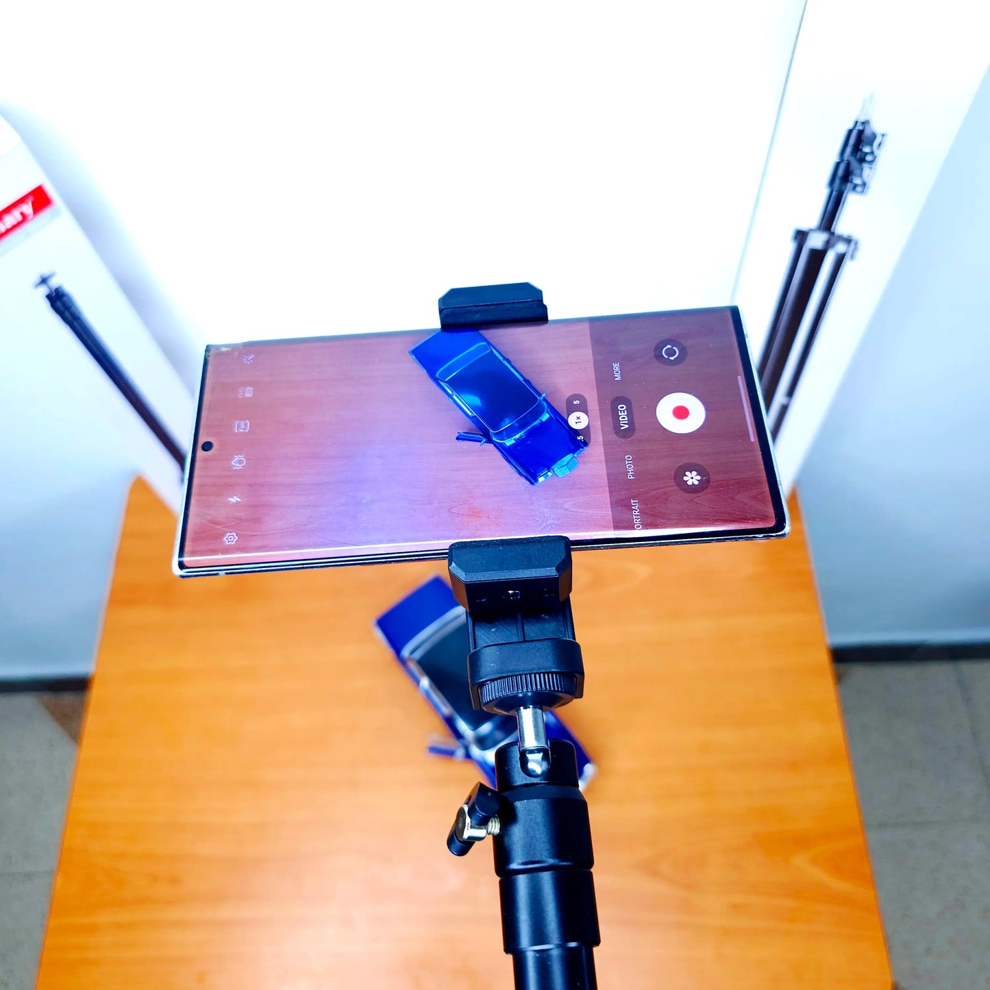 تريبود بطول 2 متر تصوير أفقي و عمودي مع دوران 360°