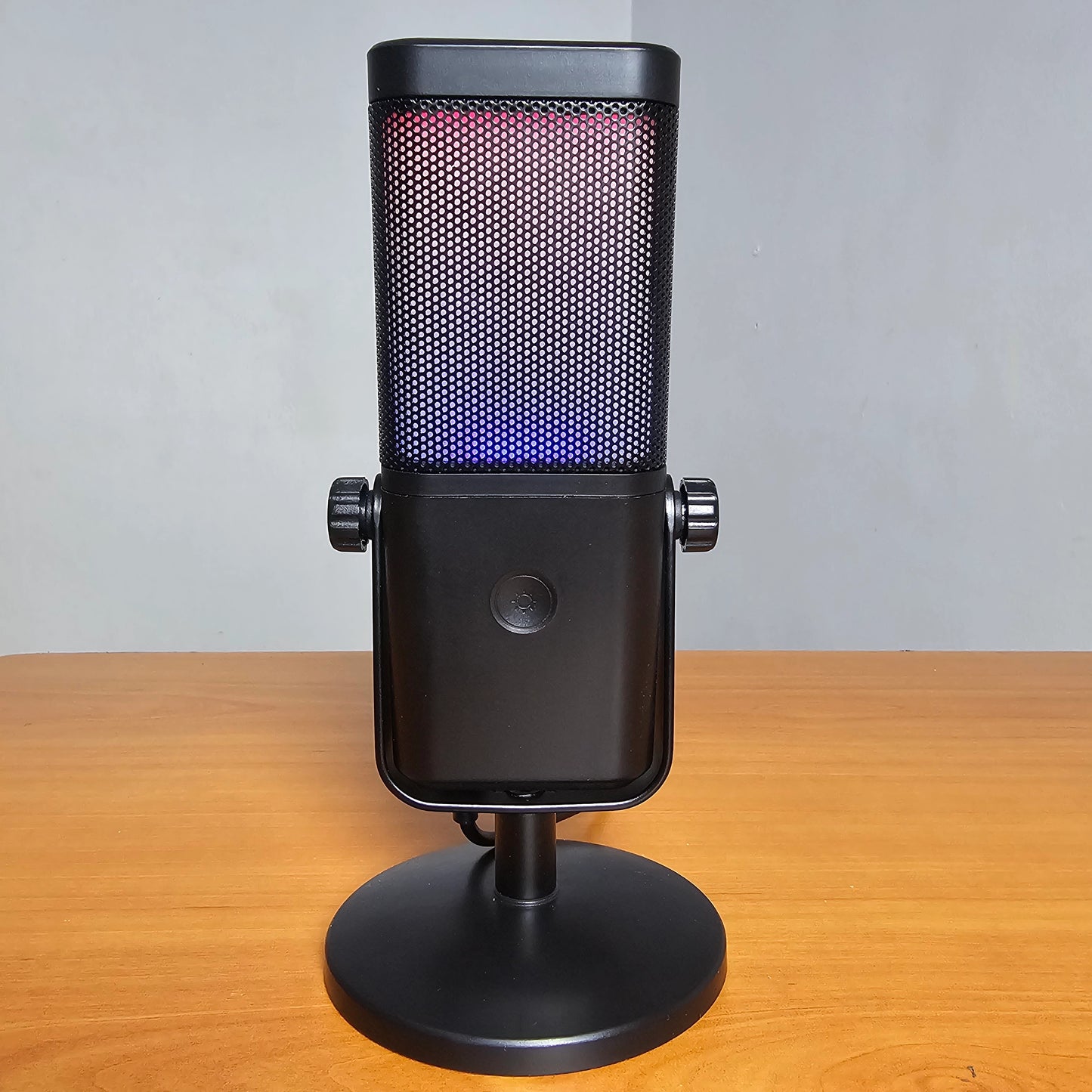 Microphone m7 🎙جهاز واحد لصوت إحترافية و واضح