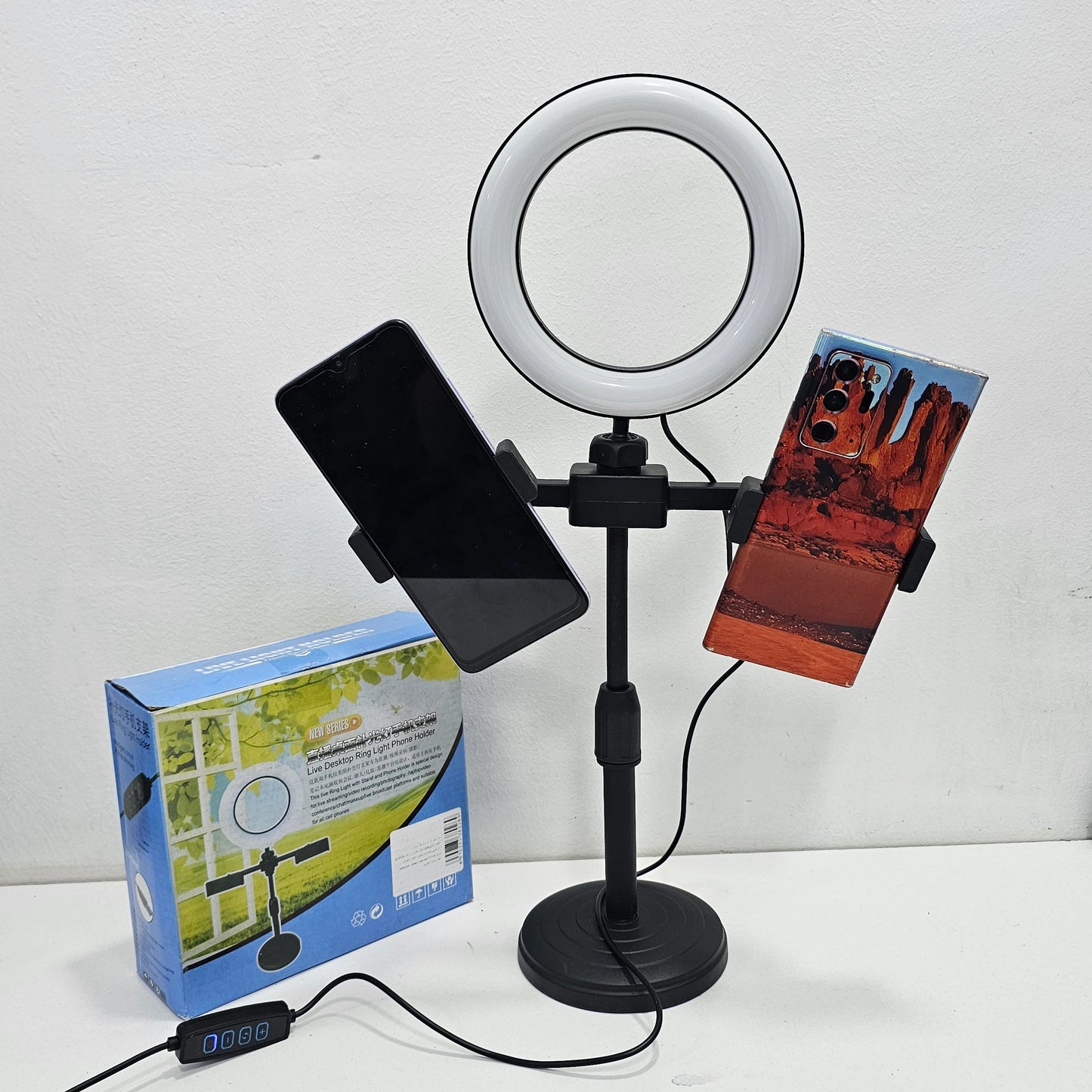 Ring light holder for 2 phones
